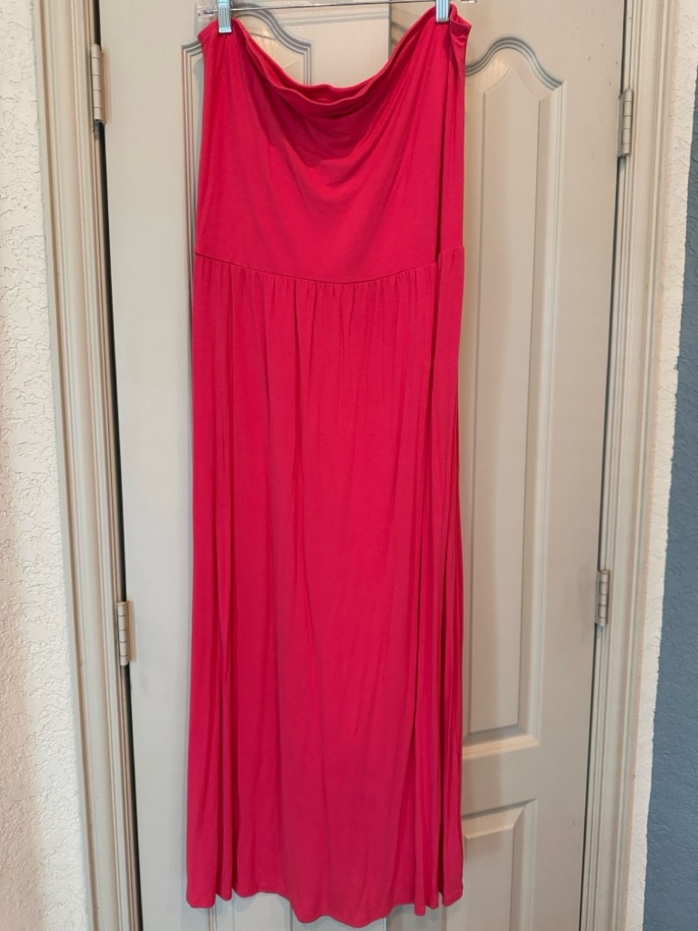VENUS Coral Strapless Maxi Dress